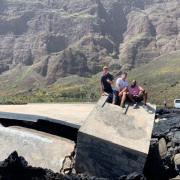 Au milieu des cratères du volcan Fogo